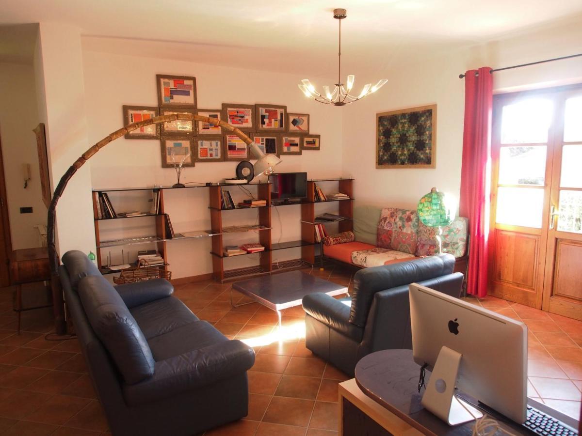 La Casa Di Mario Villa Massa  Exterior photo